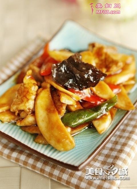 杏鲍菇炒肉片的做法