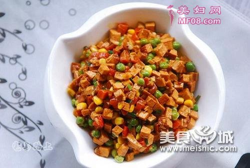 香干烩时蔬丁的做法