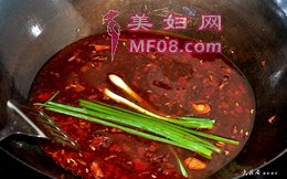 小土豆干烧排骨步骤8