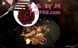 小土豆干烧排骨步骤5