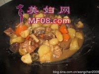 海参炆排骨步骤7