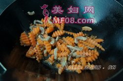芹菜炒年糕步骤7