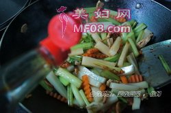 芹菜炒年糕步骤13
