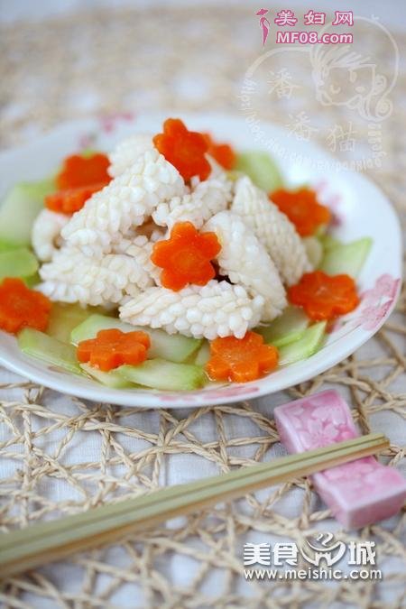 西蓝鱿鱼花的做法