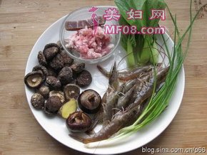 鲜虾百花酿冬菇原料