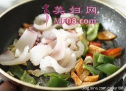 百合鱿鱼卷步骤9