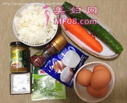 咖喱蛋包饭原料
