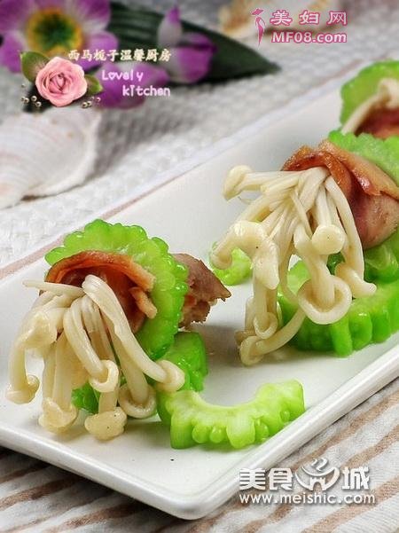 怎么做苦瓜培根金针菇卷