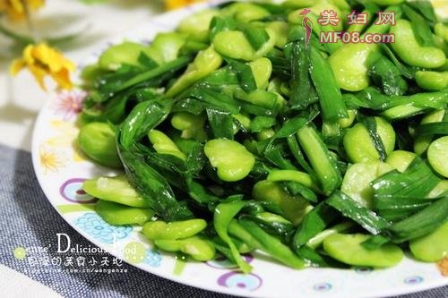 韭菜炒蚕豆
