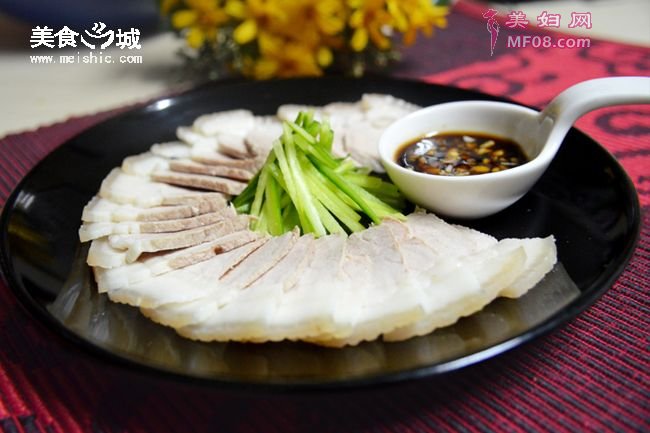 蒜泥白肉家常做法