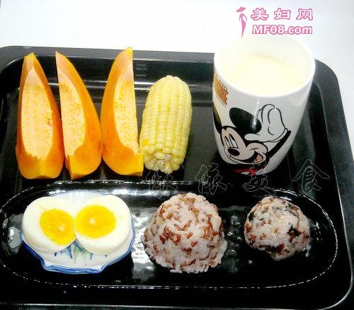 红米肉松海苔饭团55