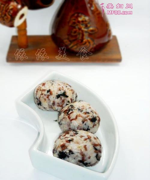 红米肉松海苔饭团7