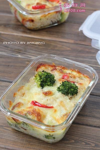 一焗两得----鲜蔬腊肉焗饭