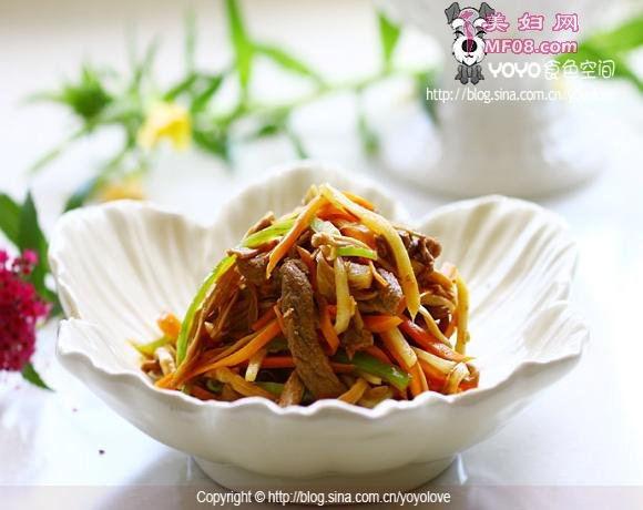 家常炒牛肉的做法