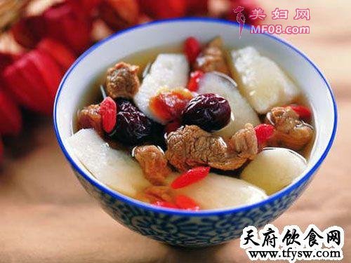 羊肉山药汤的做法