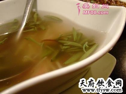 三丝莼菜汤的做法