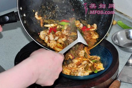 山椒爆脆肠步骤15