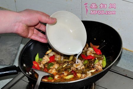 山椒爆脆肠步骤14