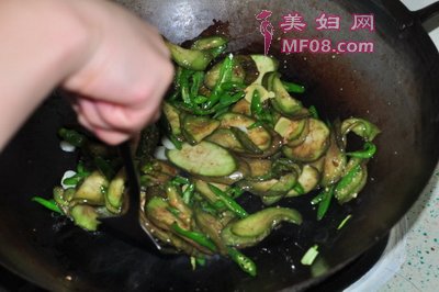干煸茄子步骤9