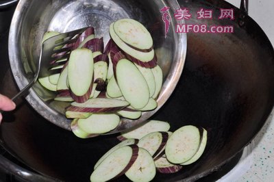 干煸茄子步骤4