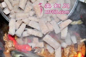 峨眉山雪魔芋烧鸭步骤14