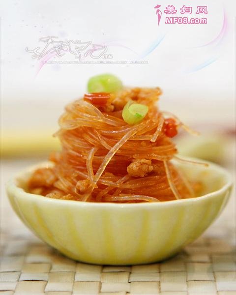 蚂蚁上树