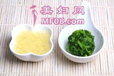 姜丝拌穿心莲步骤4