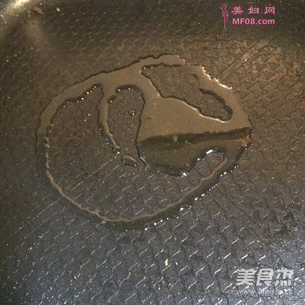 云耳焖鸡的做法