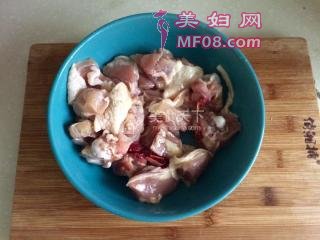 香菇蒸鸡的做法步骤：4