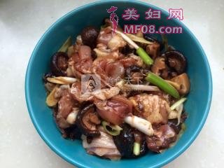 香菇蒸鸡的做法步骤：8