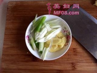 香菇蒸鸡的做法步骤：6