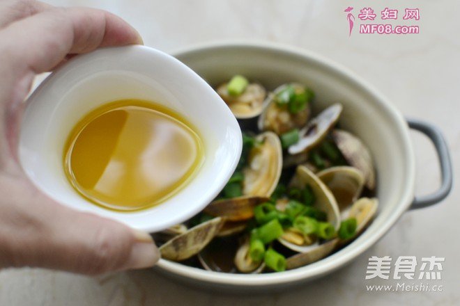 葱油花蛤的做法