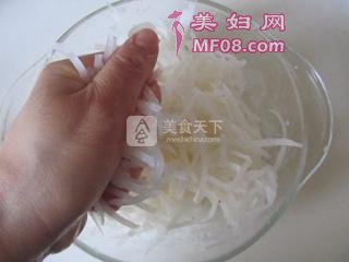 粉蒸虾仁萝卜丝