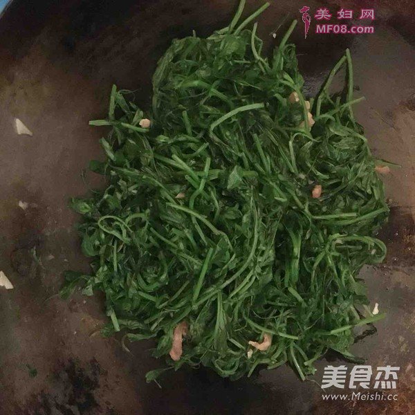清炒野豌豆尖的做法