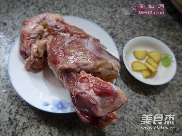 油炸鸡骨架的做法