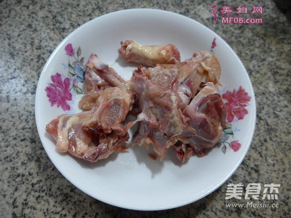油炸鸡骨架的做法