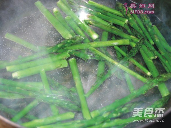 香烤芦笋土豆的做法
