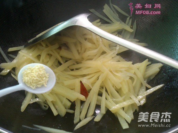 炝炒土豆丝的做法