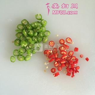 香辣皮蛋豆腐