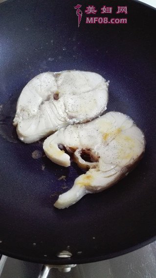 柠香煎鳕鱼