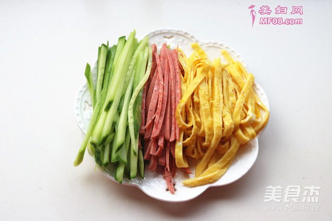 紫菜包饭的做法