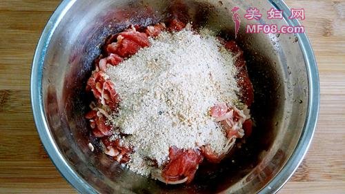 粉蒸羊肉的做法