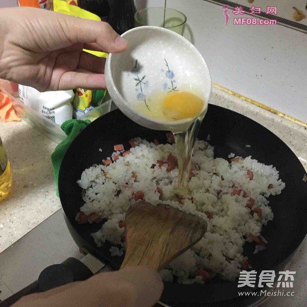 蛋炒饭的做法