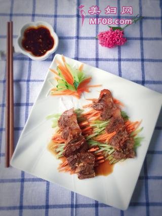 麻辣牛腱
