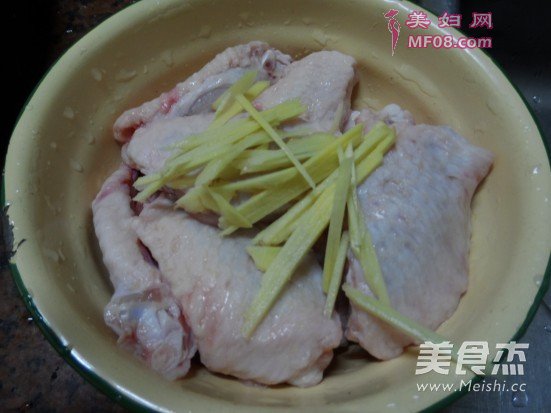 蜜汁鸡翅的做法