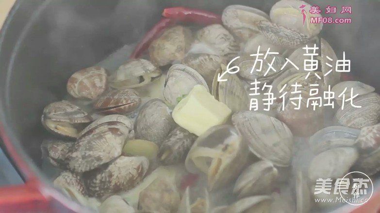 ۵