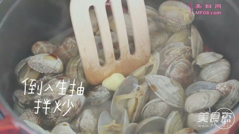 ۵