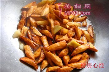 虾仁山药烧大葱步骤8