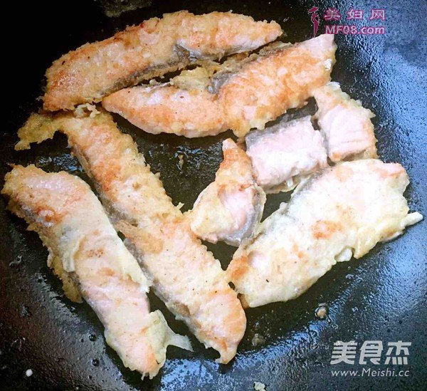 中式煎三文鱼的做法