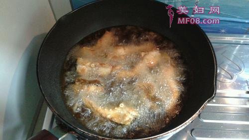 干炸鱼块的做法